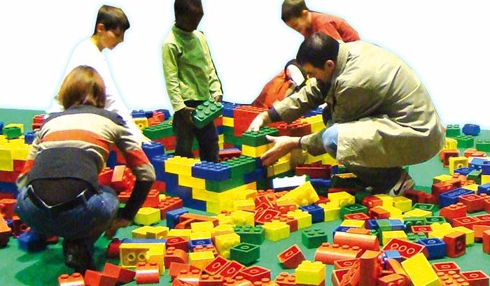 Location de legos géants pour enfants, comme pour les adultes.