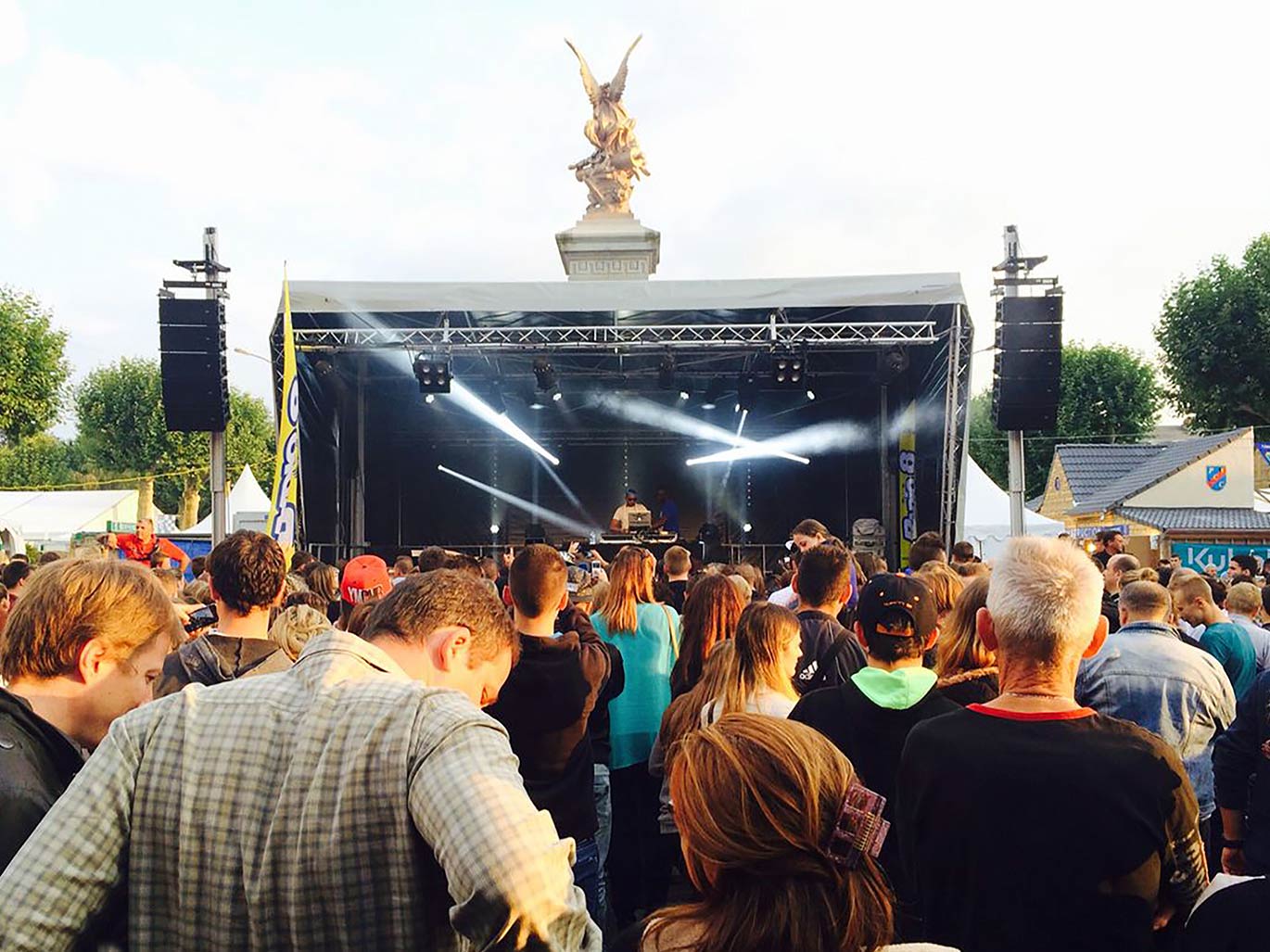 master-slider-1370x1027-01