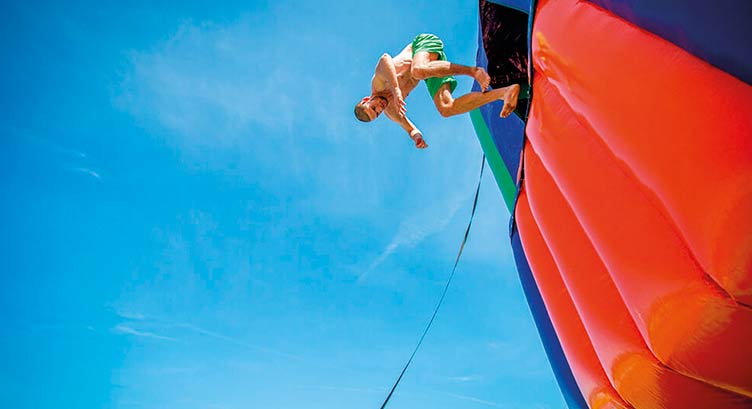 image-master-light-animation-structures-gonflables-extreme-jump-2024-1