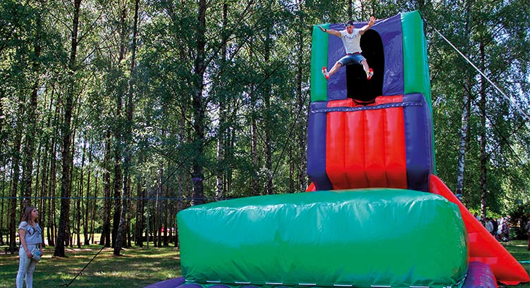 image-master-light-animation-structures-gonflables-extreme-jump-2024-2